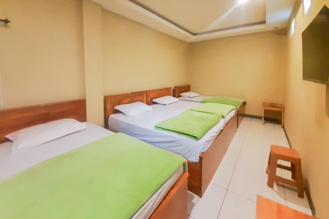 Delvia Bromo Homestay Mitra Reddoorz Pasuruan Exterior foto